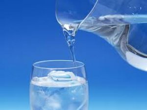 Lợi ích thiết thực của việc sử dụng nước uống đóng chai